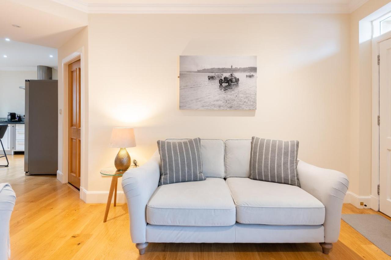 138 North Street - Luxury 2 Bed 2 Bath With Secret Garden, Summerhouse, Putting Green St Andrews Exterior foto